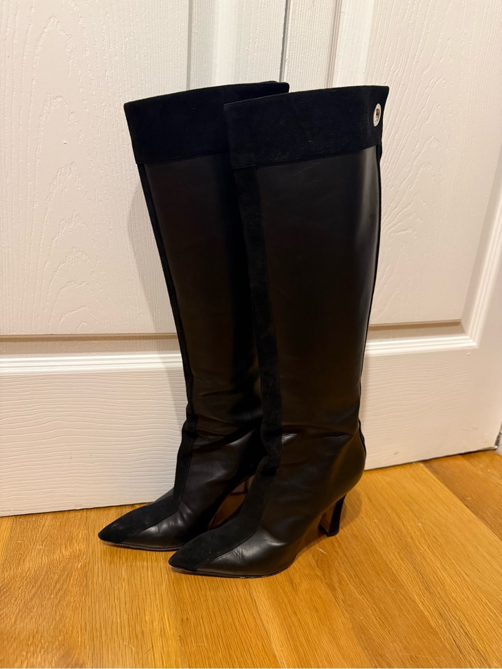 Manolo Blahnik Black Knee-High Pointed-Toe Boots